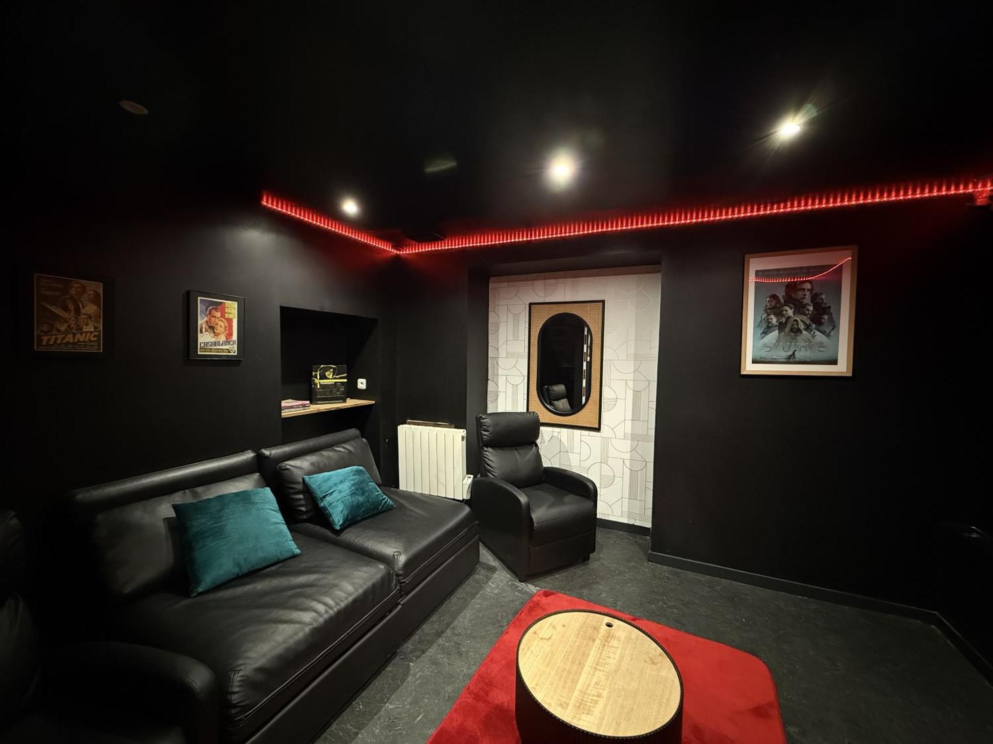 80 - Paris Cinema Sebastopol Экстерьер фото